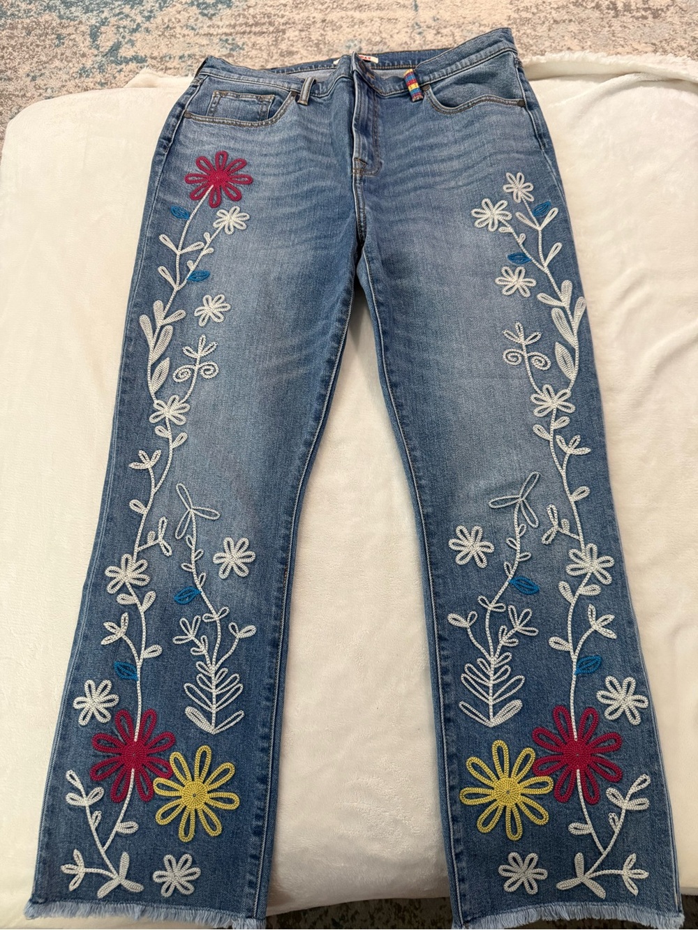 Johnny Was Denim Blue Jeans Embroidery Flowers Hippie Fringe Hem Sz30 E14